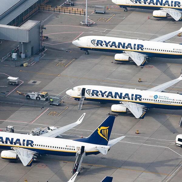 И снова здравствуйте! Ryanair официально вернулся в Украину