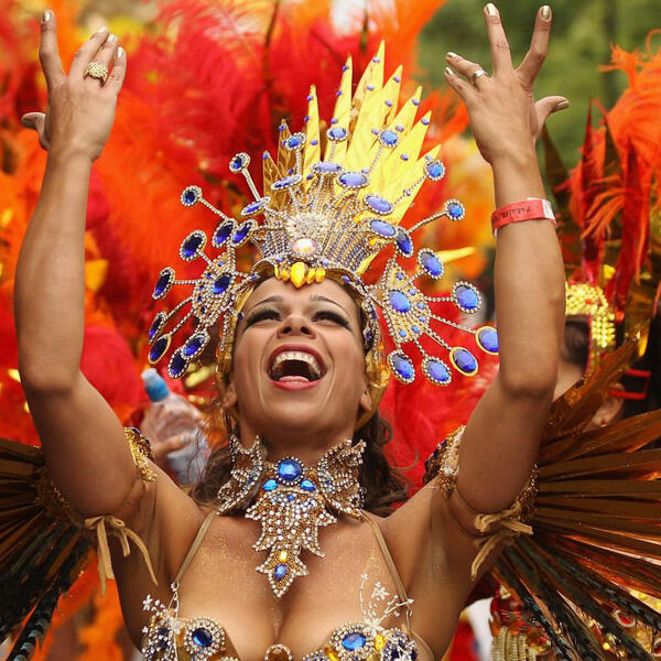 Всё, что нужно знать о бразильском карнавале 2016