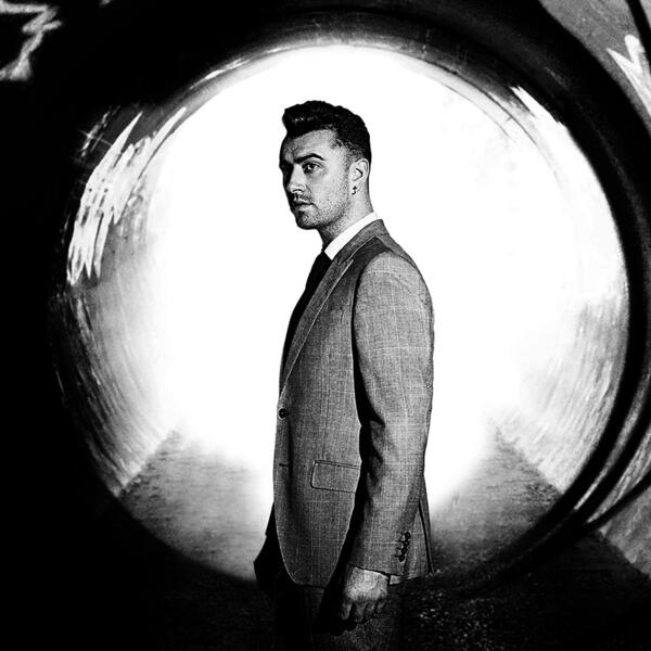 Сэм Смит написал заглавный саундтрек к новой части “007: Спектр”