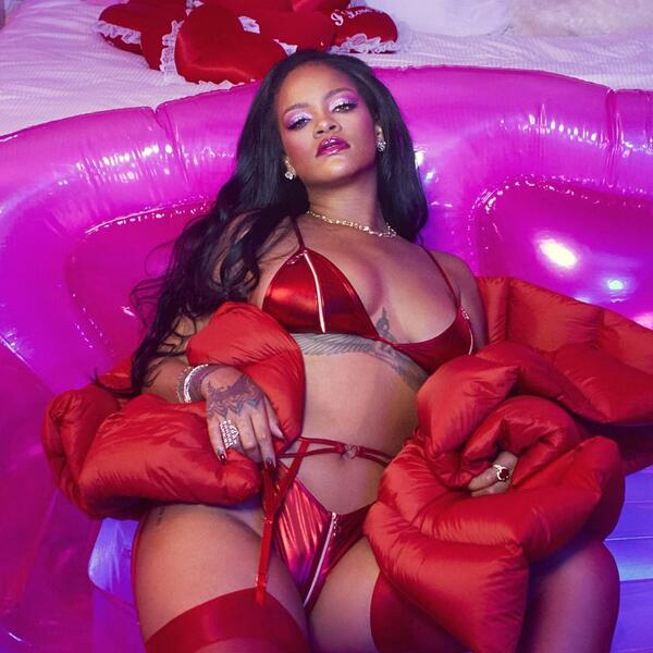 Rihanna представила коллекцию Savage x Fenty ко Дню святого Валентина