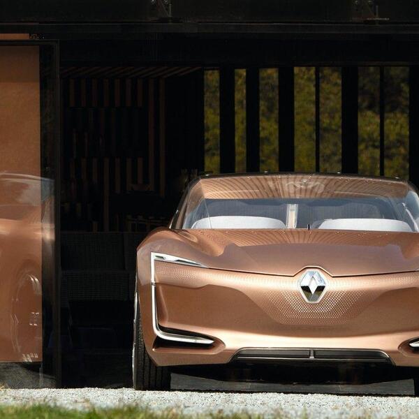 Renault SYMBIOZ – концепт нового поколения автономных автомобилей
