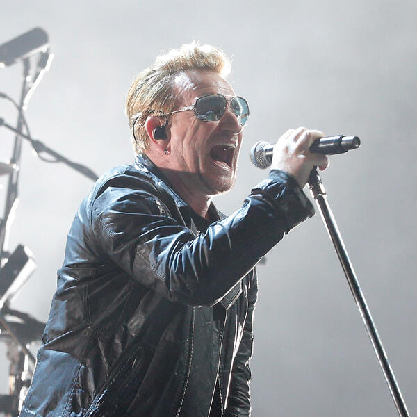 Дубль 2: U2 и Eagles of Death Metal на одной сцене в Париже