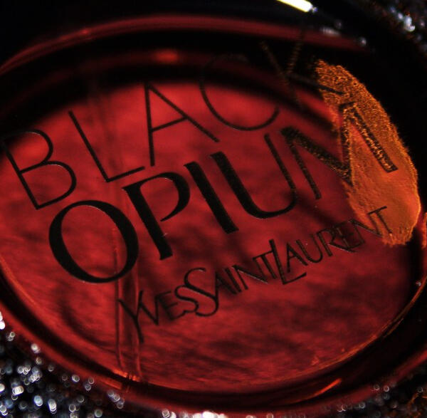 Black Opium от YSL – презентация обновленного аромата