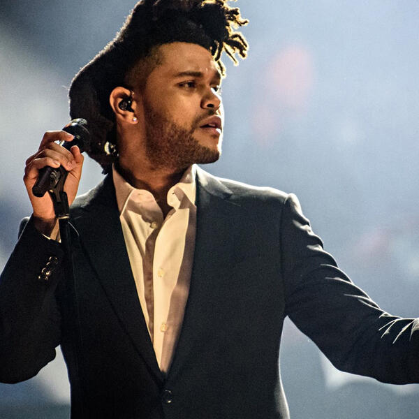 Новый клип The Weeknd на трек “Tell Your Friends”