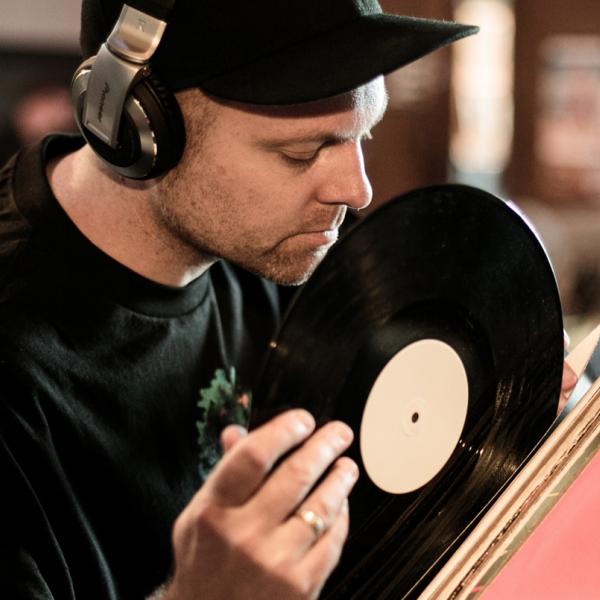 DJ Shadow и Run The Jewels представили совместный трек “Nobody Speak”