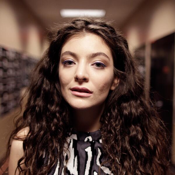 Lorde представила новый трек “Liability”