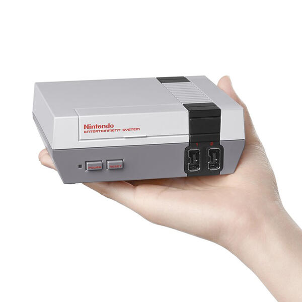 Nintendo выпускает мини-консоль с 30-ю самыми знаковыми играми