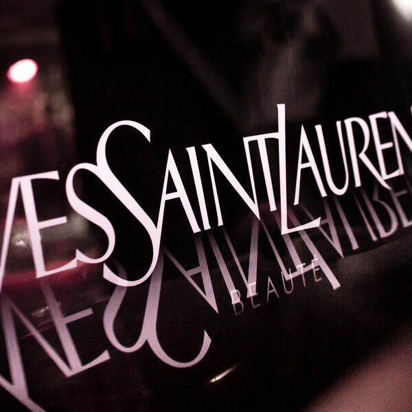 Гости #LoveVertigo – презентации нового аромата “Mon Paris” от Yves Saint Laurent Beauté