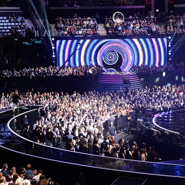 Церемония MTV Europe Music Awards в Милане