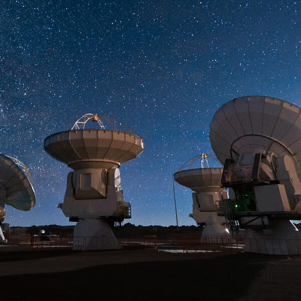 Самый большой телескоп на Земле начинает поиски внеземной жизни