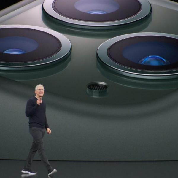 Apple представит осенью четыре новых iPhone с поддержкой 5G по данным Bloomberg
