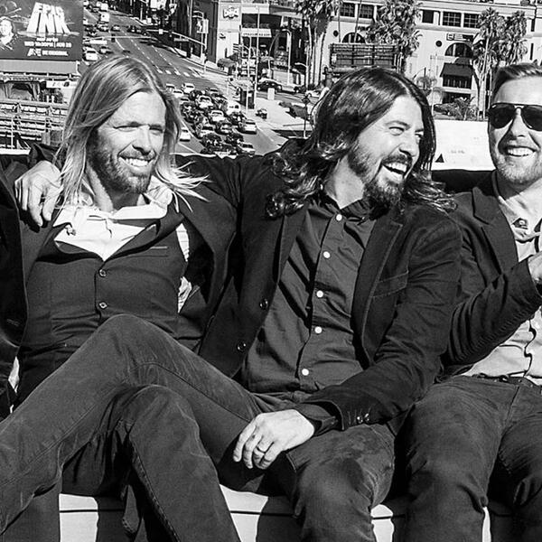 Foo Fighters вернулись с новым треком “The Line”