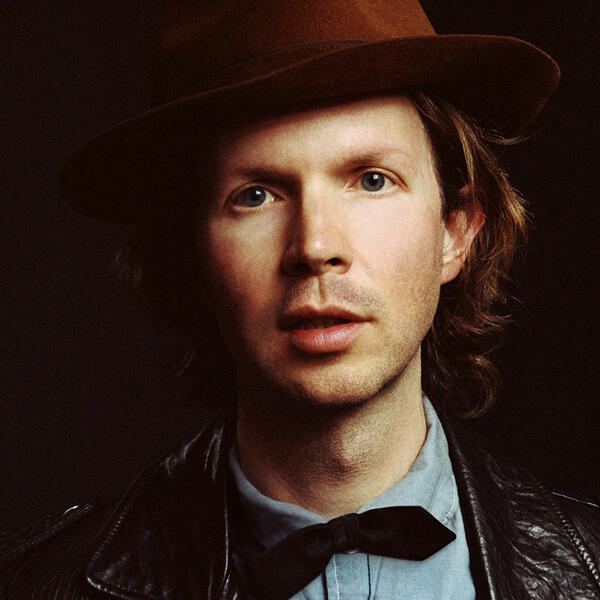 Beck поделился новым синглом “Dreams”