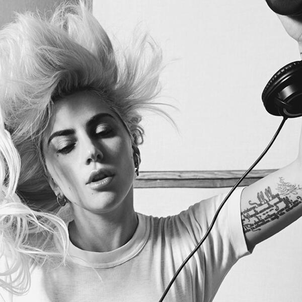 Lady Gaga представила новый трек “A-Yo” из альбома “Making Joanne”
