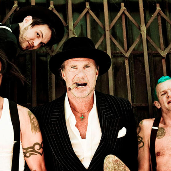 Red Hot Chili Peppers вернулись с новым видео на трек “Sick Love”