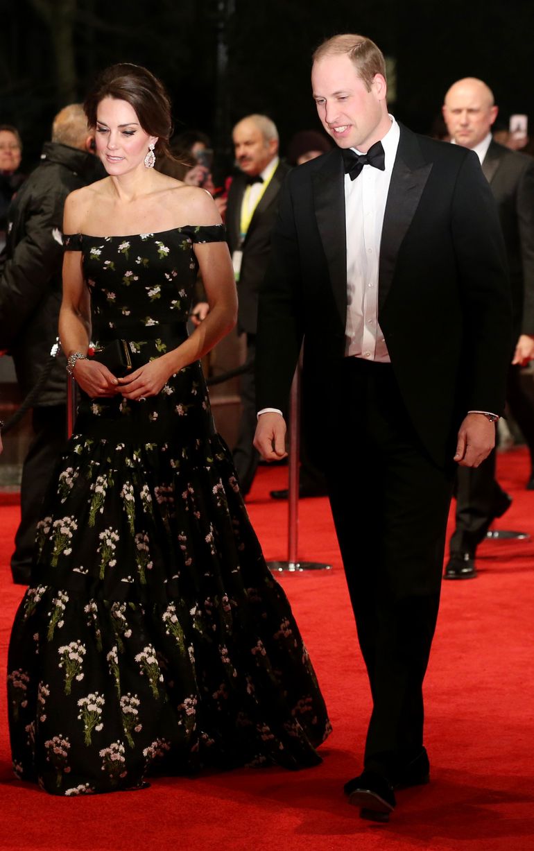 BAFTA 2017 фото платья красная дорожка